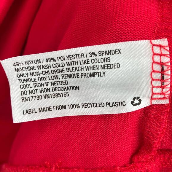 Isabel Maternity Target Red White Santa Baby Christmas Holiday Sweatshirt Top - Picture 5 of 6